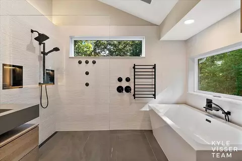 Bath - 7290 Knapp St NE, Ada, MI 49301 photo 2 of 6