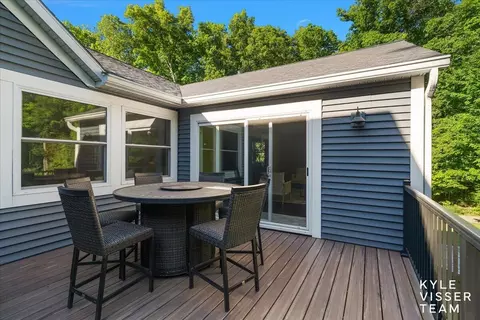 Exterior - 7290 Knapp St NE, Ada, MI 49301 photo 3 of 7