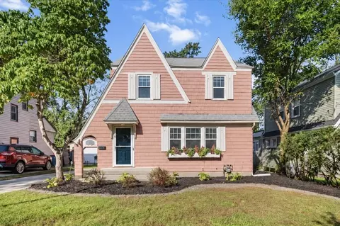 1515 Calvin Ave SE, Grand Rapids, MI 49507