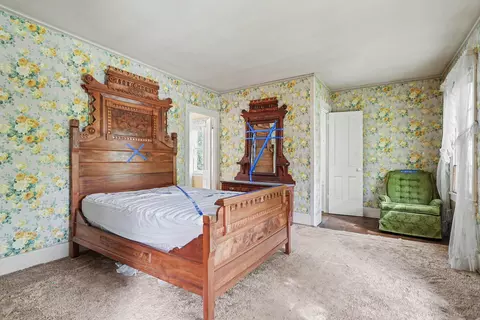 Bedroom - 413 E Mansion St, Marshall, MI 49068 photo 1 of 4