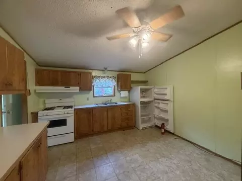 Kitchen - 1505 E Van Buren St, White Cloud, MI 49349 photo 1 of 3