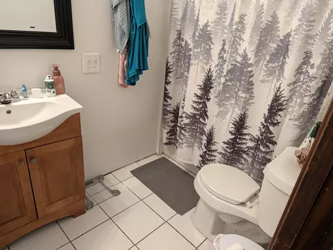 Bath - 535 W Chicago St, Bronson, MI 49028 photo 1 of 3