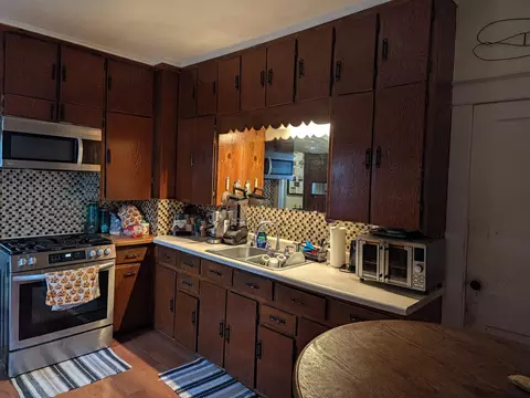 Kitchen - 535 W Chicago St, Bronson, MI 49028 photo 2 of 4