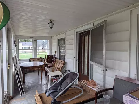 Exterior - 535 W Chicago St, Bronson, MI 49028 photo 2 of 10