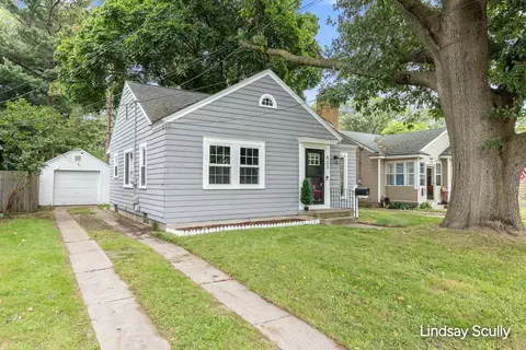 823 Alger St SE, Grand Rapids, MI 49507