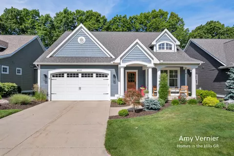4081 E Gables Ct NE, Grand Rapids, MI 49525