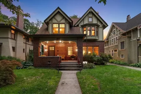 316 Morris Ave SE, Grand Rapids, MI 49503