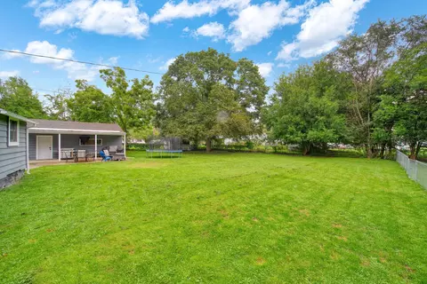 Exterior - 865 Winifred St, Jackson, MI 49202 photo 12 of 16