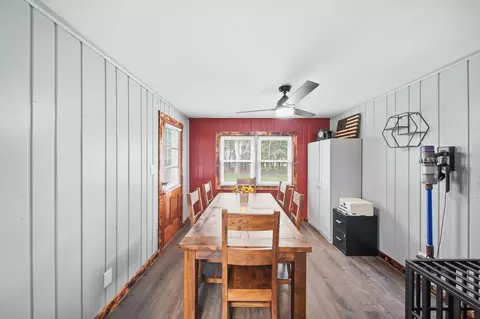 Dining - 865 Winifred St, Jackson, MI 49202 photo 1 of 3