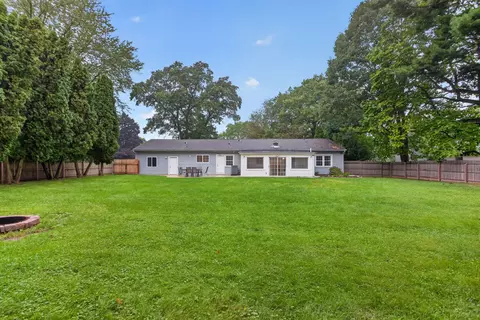 Exterior - 163 Robinson Rd, Jackson, MI 49203 photo 13 of 16