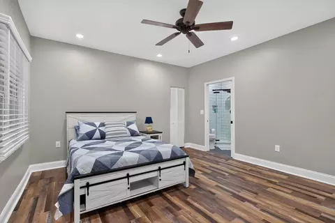 Bedroom - 163 Robinson Rd, Jackson, MI 49203 photo 3 of 10