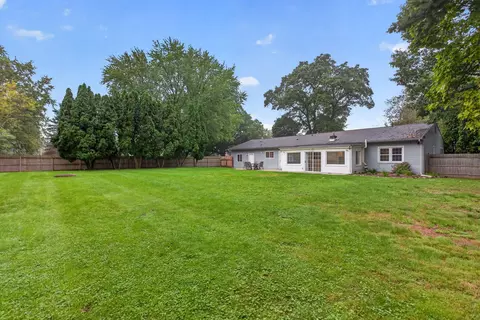 Exterior - 163 Robinson Rd, Jackson, MI 49203 photo 15 of 16