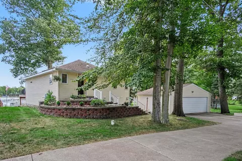 Exterior - 111 Maple Ave, Stanton, MI 48888 photo 3 of 7