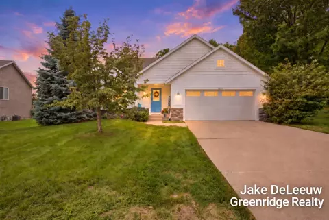 5393 Rischow Dr SW, Wyoming, MI 49509