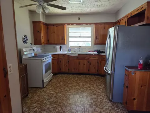 Kitchen - 143 E Colon Rd, Coldwater, MI 49036 photo 1 of 1