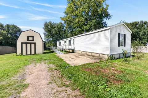 1717 9 Mile Rd, Union City, MI 49094