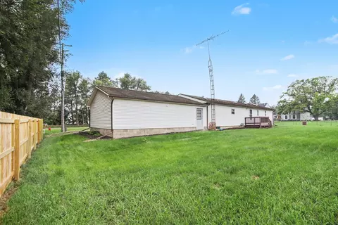 Exterior - 5670 Trailer Park Dr, Jackson, MI 49201 photo 1 of 4