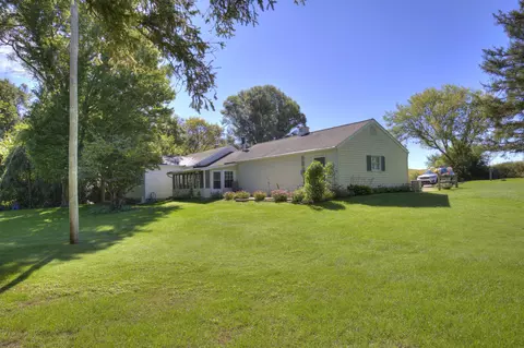 Exterior - 2300 Oleary Rd, Jackson, MI 49201 photo 10 of 15