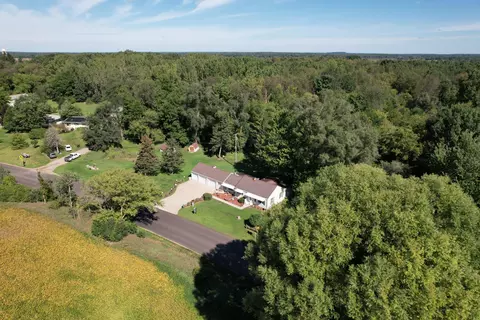 View/Area - 2300 Oleary Rd, Jackson, MI 49201 photo 8 of 8