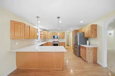 Kitchen - 1239 Breezy Ln, Jackson, MI 49201 photo 1 of 6