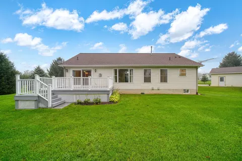 Exterior - 1239 Breezy Ln, Jackson, MI 49201 photo 10 of 14