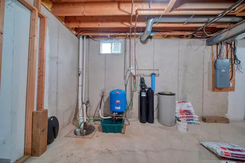 Other - 1239 Breezy Ln, Jackson, MI 49201 photo 10 of 17