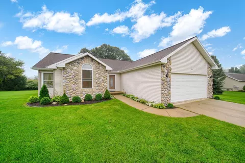 Exterior - 1239 Breezy Ln, Jackson, MI 49201 photo 2 of 14
