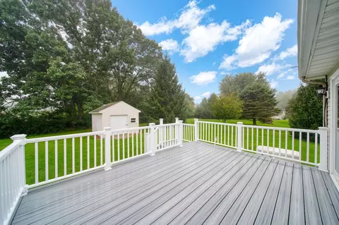 Exterior - 1239 Breezy Ln, Jackson, MI 49201 photo 13 of 14