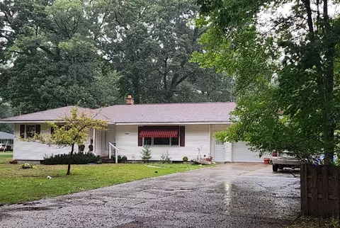 2836 Green Ridge Ave, Muskegon, MI 49445