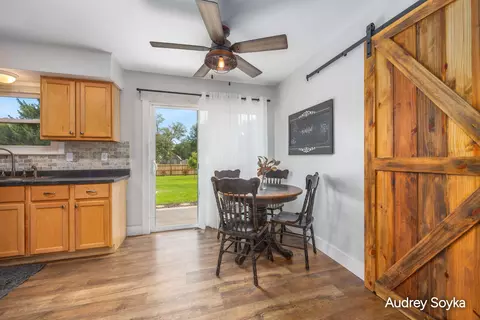237 Roberta Jayne Dr SE, Lowell, MI 49331 photo 9
