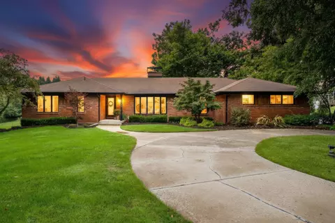 2305 Leffingwell Ave NE, Grand Rapids, MI 49525