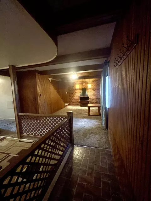 Entry Way - 21850 Cunningham Ave, Warren, MI 48091 photo 1 of 1