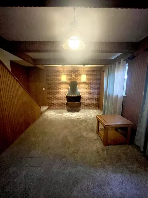 Living - 21850 Cunningham Ave, Warren, MI 48091 photo 2 of 2