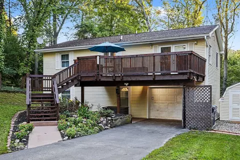 217 Evelyn Ave, Kalamazoo, MI 49001