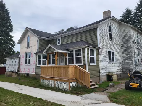 8435 N Democrat St N, Free Soil, MI 49411