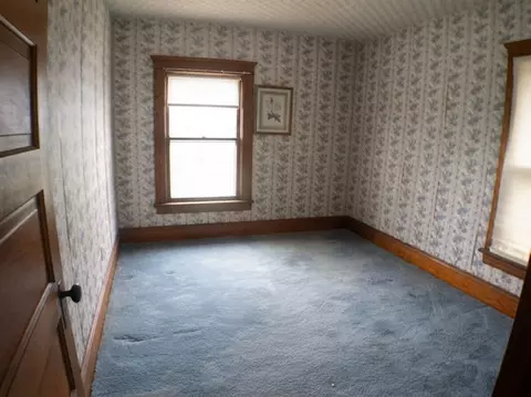 132 Wall St, Jackson, MI 49203 photo 5