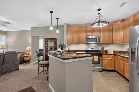 Kitchen - 1967 Coventry Cir, Jackson, MI 49201 photo 1 of 7