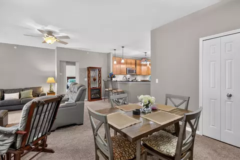 Dining - 1967 Coventry Cir, Jackson, MI 49201 photo 3 of 3