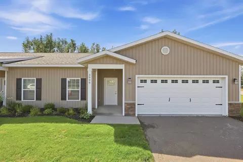 3998 Reserve Dr, Wyoming, MI 49418