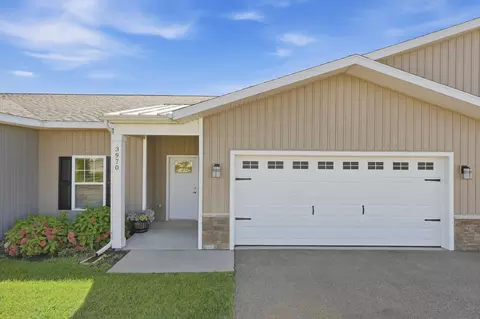 3970 Reserve Dr, Wyoming, MI 49519