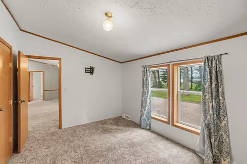 Bedroom - 2207 Wolf Lake Dr, Baldwin, MI 49304 photo 2 of 4