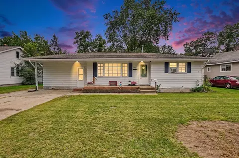 1277 Francis Ave, Muskegon, MI 49442