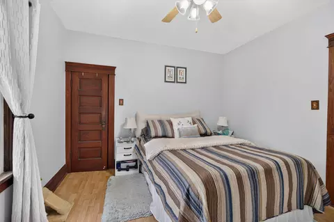 Bedroom - 223 Pierce Ave, Jackson, MI 49203 photo 2 of 4