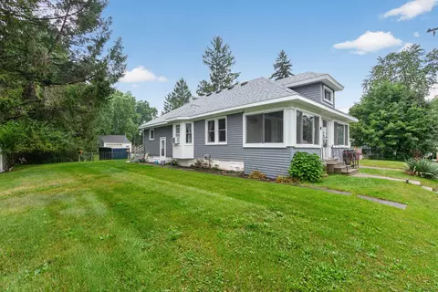 Exterior - 223 Pierce Ave, Jackson, MI 49203 photo 1 of 7