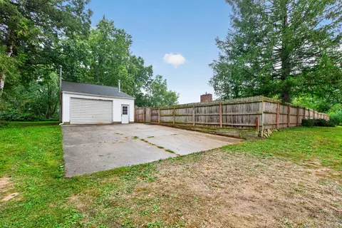 Exterior - 223 Pierce Ave, Jackson, MI 49203 photo 7 of 7
