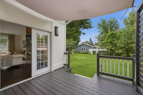 Exterior - 110 Sycamore St E, Three Oaks, MI 49128 photo 3 of 6