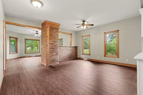 Living - 5817 Old 27 S, Marshall, MI 49068 photo 4 of 6