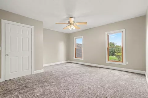 Bedroom - 5817 Old 27 S, Marshall, MI 49068 photo 5 of 6