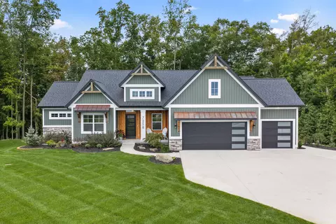 7258 Crossridge Dr SE, Grand Rapids, MI 49512