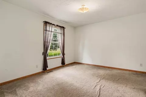 Bedroom - 4630 W Reading Rd, Reading, MI 49274 photo 2 of 6